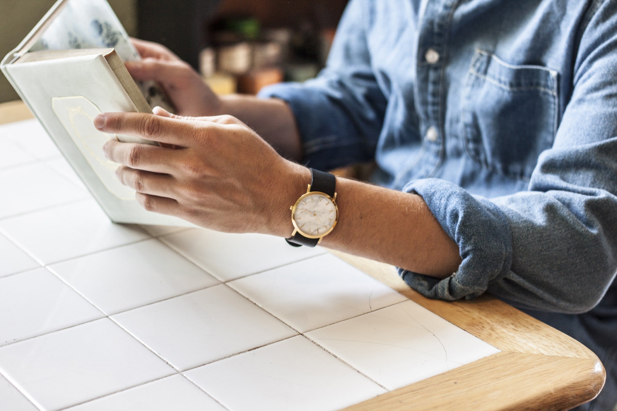 White Marble Classic Watch - Analog Watch Co.